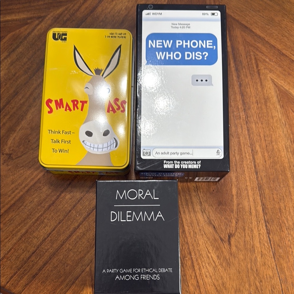 Games bundle - Smart Ass, Moral Dilemma, New Phone, Who dis. Board / Cardgames.